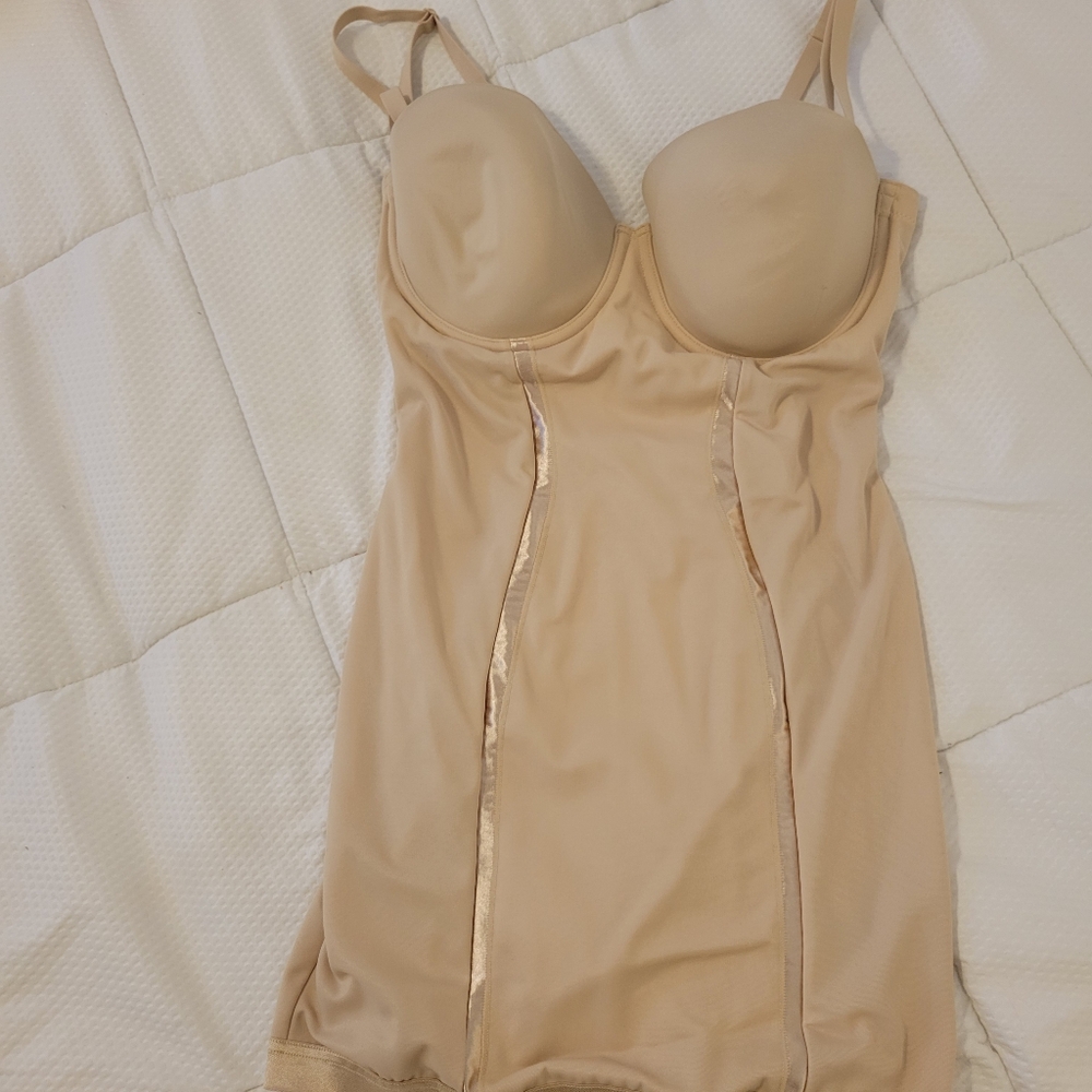 Maidenform ultra firm shapewear